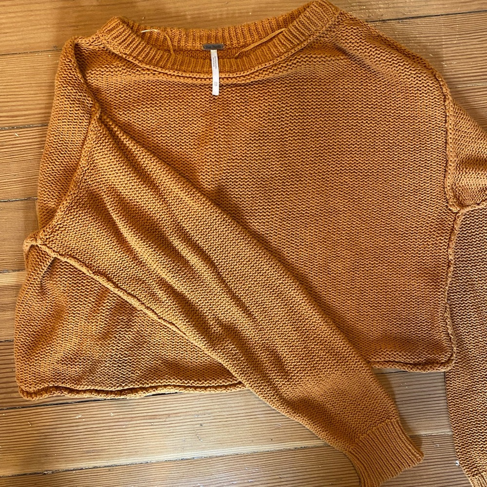 Free people inside out crop sweater xs